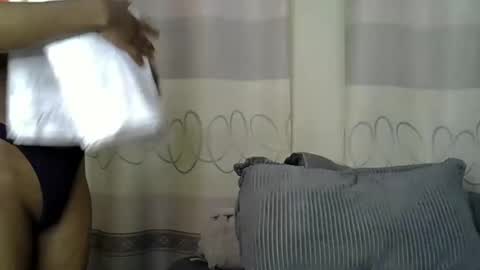 Snapshot of fine_queen12 chatting on January 2025 06:19:02 AM fine_queen12 online show from January 2025 06:19:02 AM