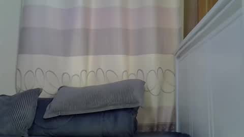 Snapshot of fine_queen12 chatting on January 2025 08:20:01 AM fine_queen12 online show from January 2025 08:20:01 AM