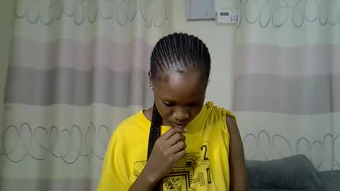 Snapshot of fine_queen12 chatting on February 2025 10:30:01 AM fine_queen12 online show from February 2025 10:30:01 AM