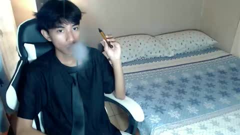 Snapshot of fineboii_rey18 chatting on October 2025 10:22:02 AM fineboii_rey18 online show from October 2025 10:22:02 AM