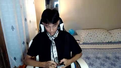 Snapshot of fineboii_rey18 chatting on October 2025 03:20:01 PM fineboii_rey18 online show from October 2025 03:20:01 PM