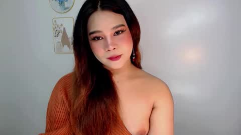 Jasmine online show from May 2026 10:07:01 PM