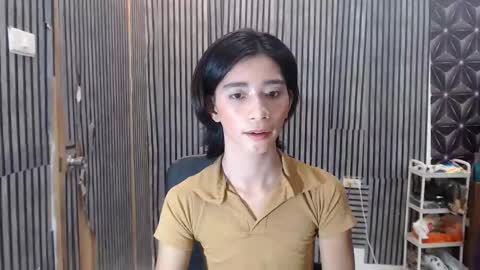 fiona908995 online show from April 2026 07:19:01 PM