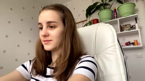 Keite wanna play  Meow online show from December 2025 08:08:02 AM