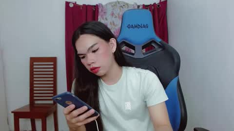 Snapshot of fionie_xxx chatting on February 2025 04:46:01 PM FIONA online show from February 2025 04:46:01 PM