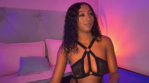 Fiorela Lenin  online show from January 2025 02:46:01 PM