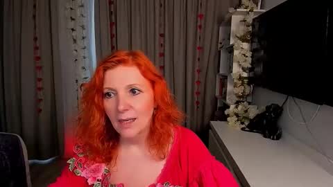 Snapshot of fire_foxone chatting on October 2025 11:47:01 AM FireFox online show from October 2025 11:47:01 AM