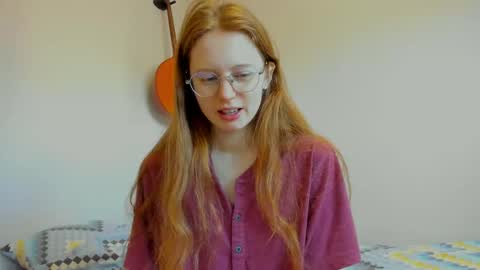 fire_luna online show from February 2025 07:26:02 AM