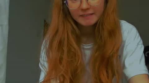 fire_luna online show from July 2026 09:05:02 AM