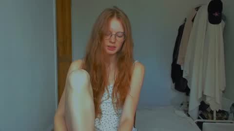 fire_luna online show from July 2026 09:26:02 AM