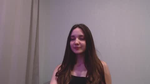 fireflies_fly_ online show from March 2025 10:45:02 PM