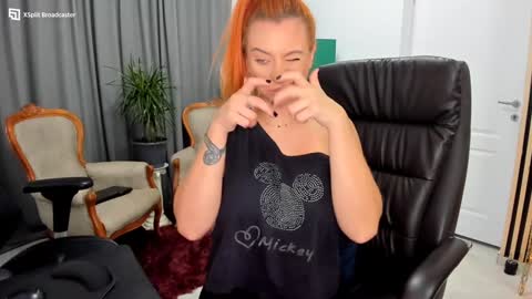 Kallisy online show from December 2024 12:41:02 AM