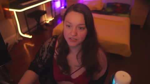 Snapshot of fireproofcuriousity chatting on October 2025 02:34:02 AM Lio Roxy online show from October 2025 02:34:02 AM