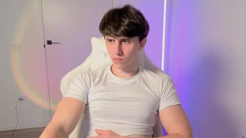 first_mark online show from May 2026 05:47:01 AM