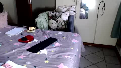 fitblair66_ online show from October 2025 03:36:01 PM