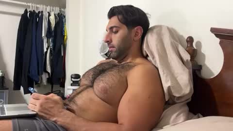 fitcurvyman4fun_69 online show from November 2025 01:06:02 AM