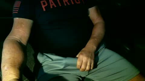 fitguy40 online show from December 2024 10:45:01 PM