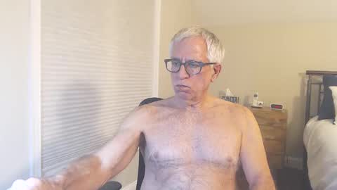 Snapshot of fitman999 chatting on January 2025 03:37:01 AM Jon online show from January 2025 03:37:01 AM