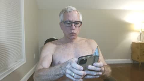 Snapshot of fitman999 chatting on February 2025 03:09:02 AM Jon online show from February 2025 03:09:02 AM