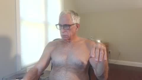 Snapshot of fitman999 chatting on October 2025 08:11:02 PM Jon online show from October 2025 08:11:02 PM