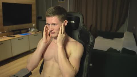 Eren.  online show from November 2025 10:10:02 PM