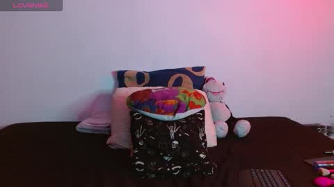 Snapshot of flacapaisa chatting on November 2025 10:52:02 PM nova online show from November 2025 10:52:02 PM