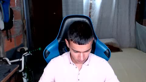  FLACO  online show from September 2025 07:25:02 PM