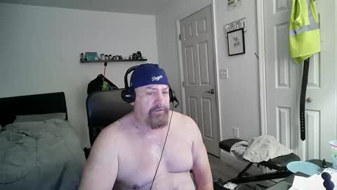 Florida guy online show from February 2025 06:47:02 PM