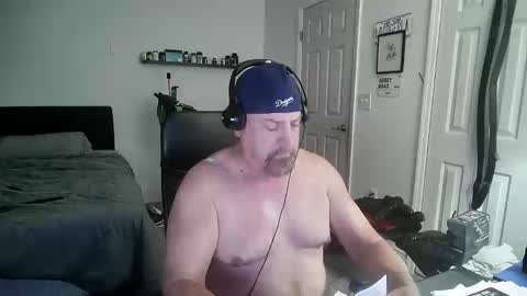 Florida guy online show from October 2025 10:22:02 PM