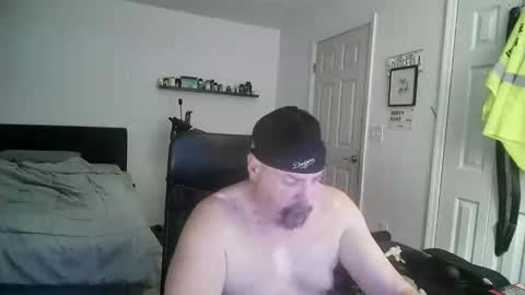 Florida guy online show from November 2025 06:26:01 PM