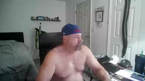 Florida guy online show from December 2025 03:23:02 AM
