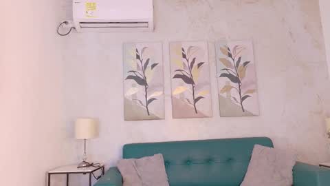 Flavia online show from February 2026 07:42:02 PM