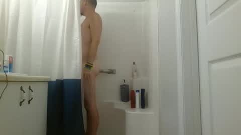 Snapshot of flboyz chatting on September 2025 05:51:01 PM The Rain-Bro online show from September 2025 05:51:01 PM