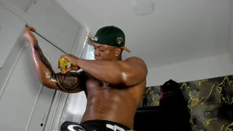 Flex Taylor  online show from April 2026 04:38:02 PM