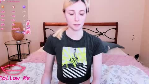 FlexiMona online show from October 2025 09:32:02 AM