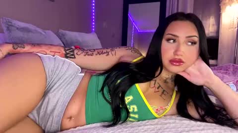 Roxy online show from January 2025 05:15:02 AM