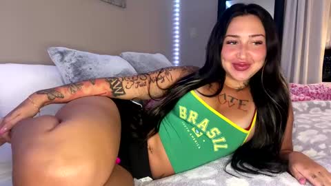 Roxy online show from February 2025 03:31:02 AM