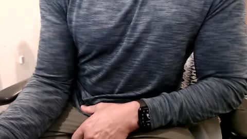 Snapshot of flguyallday chatting on January 2025 10:49:02 PM flguyallday online show from January 2025 10:49:02 PM