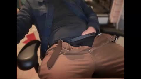 Snapshot of flickyerswitch chatting on October 2025 08:26:02 AM Monty online show from October 2025 08:26:02 AM