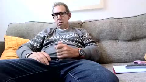 Flickrbrite online show from February 2025 07:10:02 PM