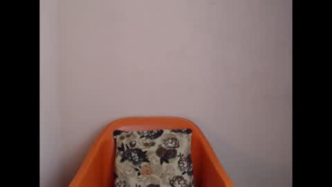 Snapshot of flirtxxdiva chatting on December 2025 10:14:01 PM flirtxxdiva online show from December 2025 10:14:01 PM