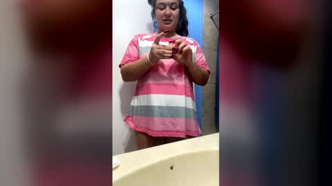 Snapshot of flirtygirlyy chatting on February 2026 07:06:01 PM Ive Retired From Camming online show from February 2026 07:06:01 PM