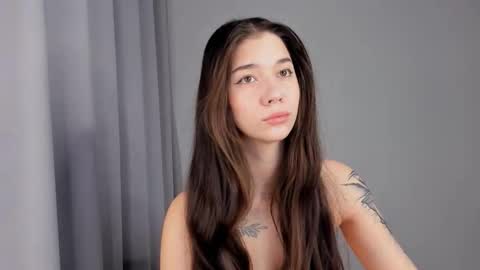 Snapshot of flirtykitty_ chatting on November 2025 05:07:01 AM Emely online show from November 2025 05:07:01 AM