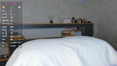 Snapshot of flirtykitty_ chatting on March 2026 02:51:02 AM Emely online show from March 2026 02:51:02 AM