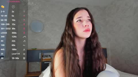 Snapshot of flirtykitty_ chatting on May 2026 03:13:01 AM Emely online show from May 2026 03:13:01 AM