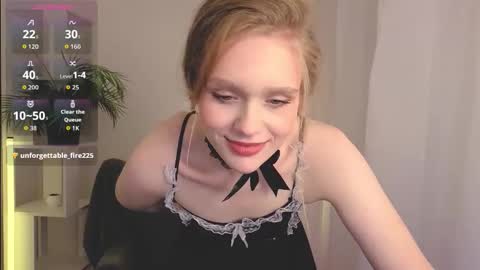 Polly online show from September 2025 10:20:02 PM