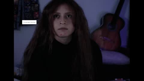 flor3citarockera online show from April 2026 08:06:01 PM