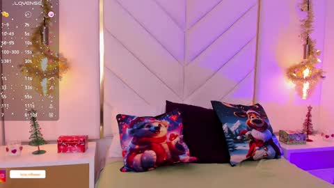 Luna online show from January 2025 07:17:02 PM