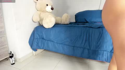    online show from November 2025 05:08:02 AM