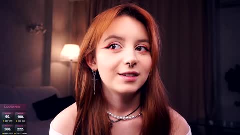 Snapshot of florencewilliam chatting on February 2025 06:42:02 PM Miranda Day Edanight. online show from February 2025 06:42:02 PM